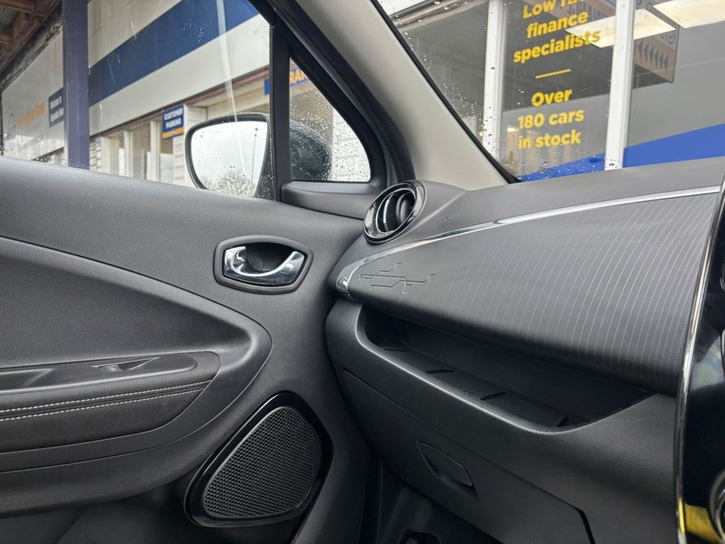 Used Renault Zoe 2019 for sale - 76581964: Photo 32