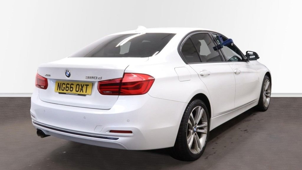 Used BMW 3 Series 2017 for sale - 76546610: Photo 12