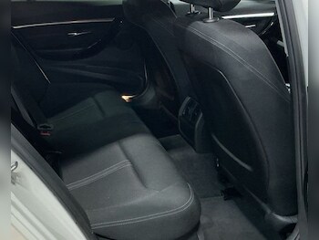 Used BMW 3 Series 2017 for sale - 76546610: Photo