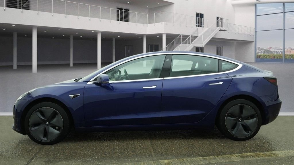 Used Tesla Model 3 2020 for sale - 77642767: Photo 11