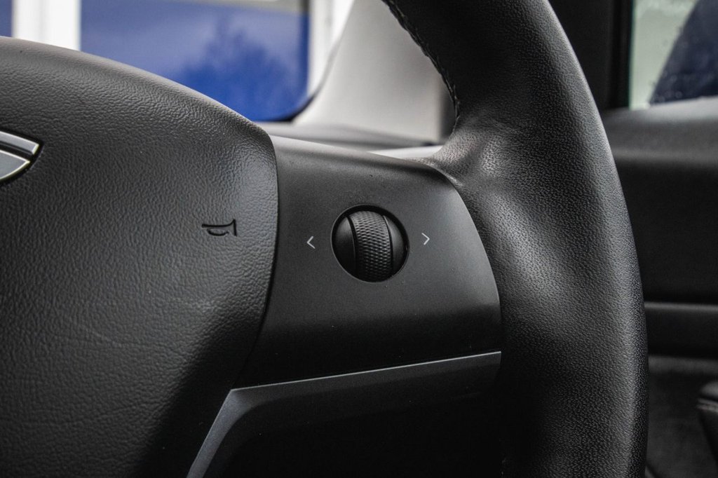 Used Tesla Model 3 2020 for sale - 77642767: Photo 33