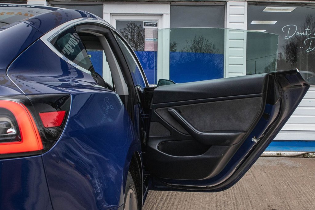 Used Tesla Model 3 2020 for sale - 77642767: Photo 39