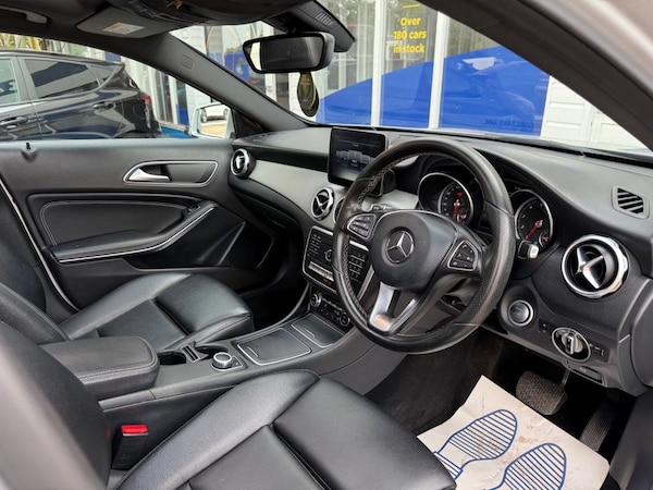 Used Mercedes-Benz A-Class 2017 for sale - 75665977: Photo 10