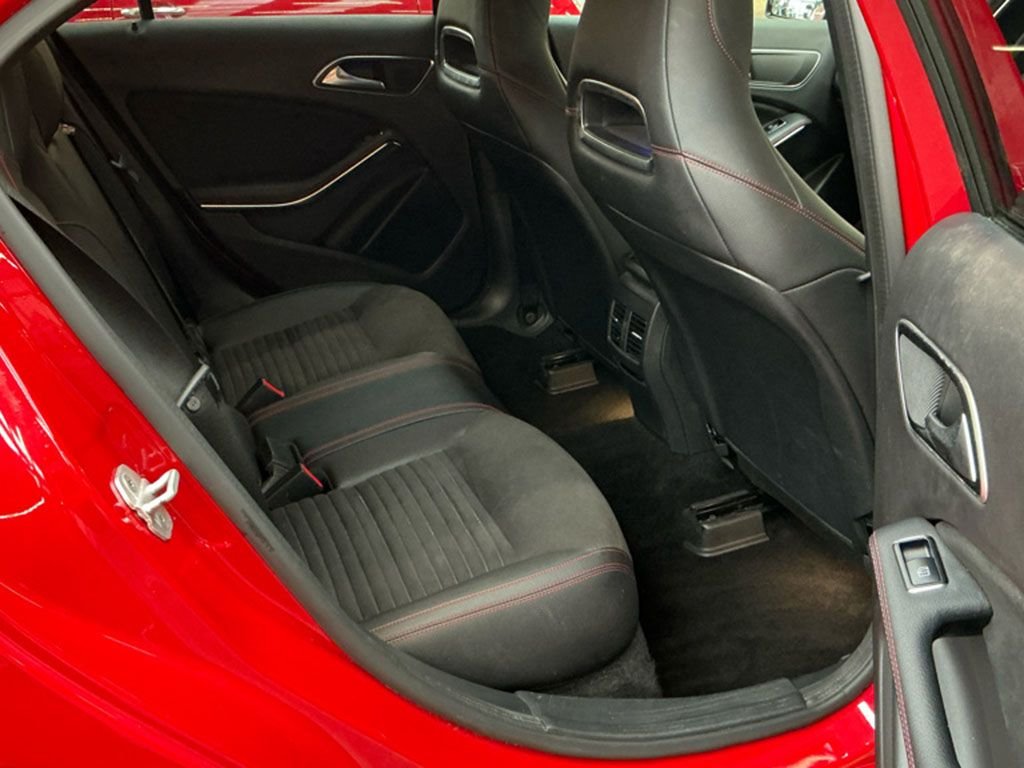 Used Mercedes-Benz A-Class 2017 for sale - 78030361: Photo 4