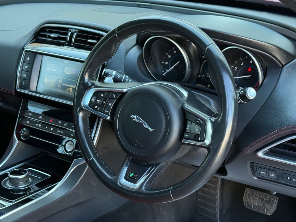 Used Jaguar XE 2017 for sale - 77383584: Photo 21