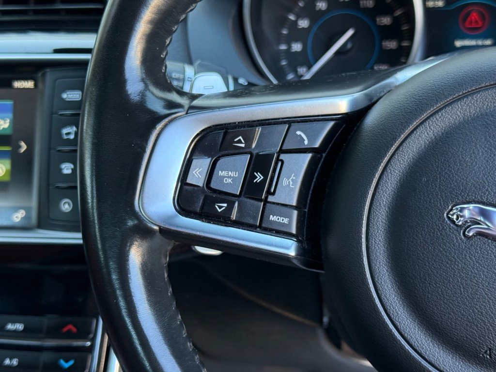 Used Jaguar XE 2017 for sale - 77383584: Photo 25