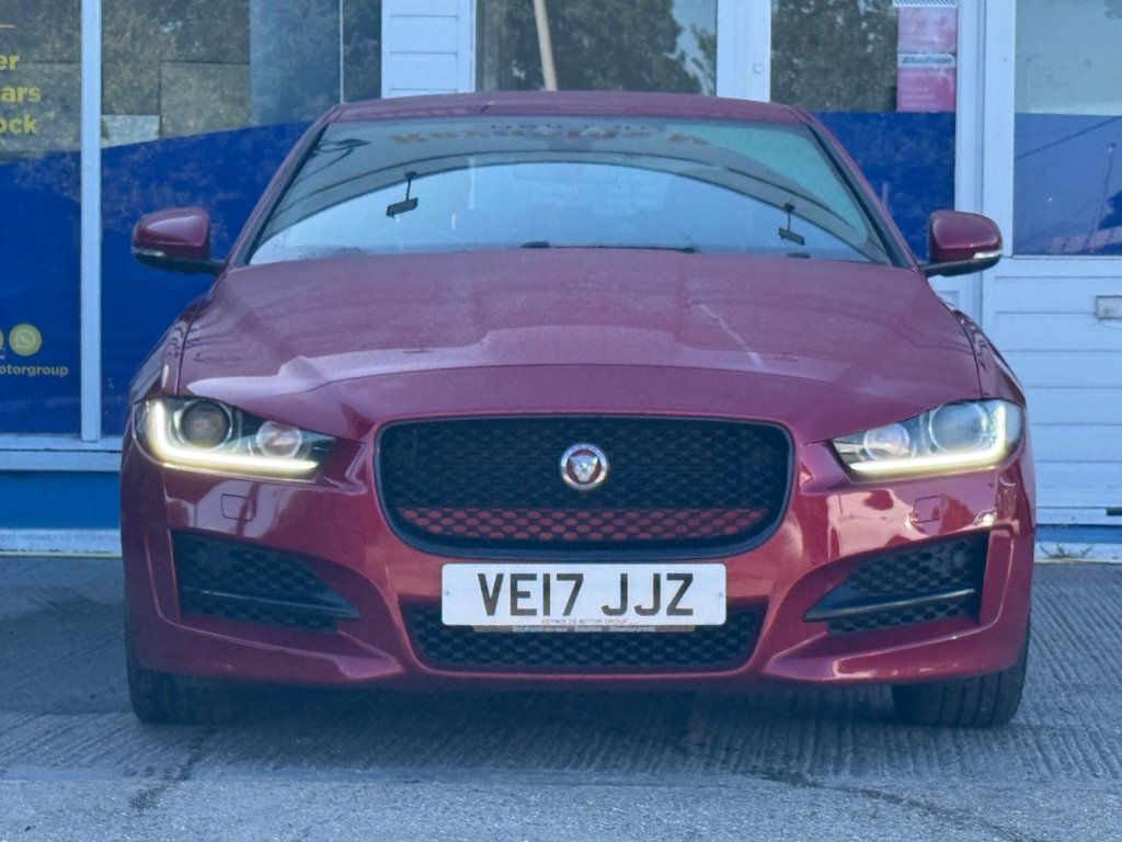 Used Jaguar XE 2017 for sale - 77383584: Photo 3
