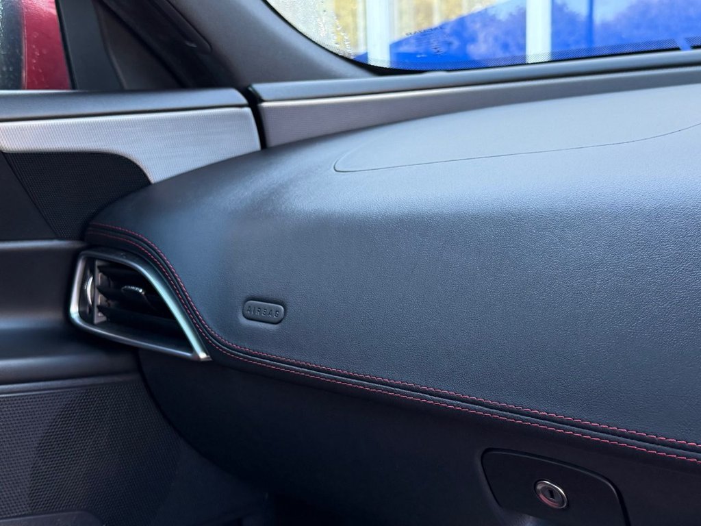 Used Jaguar XE 2017 for sale - 77383584: Photo 32