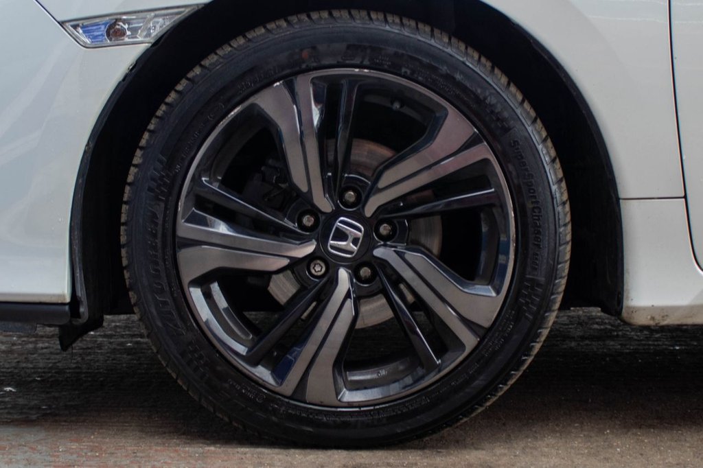 Used Honda Civic 2017 for sale - 77655216: Photo 19