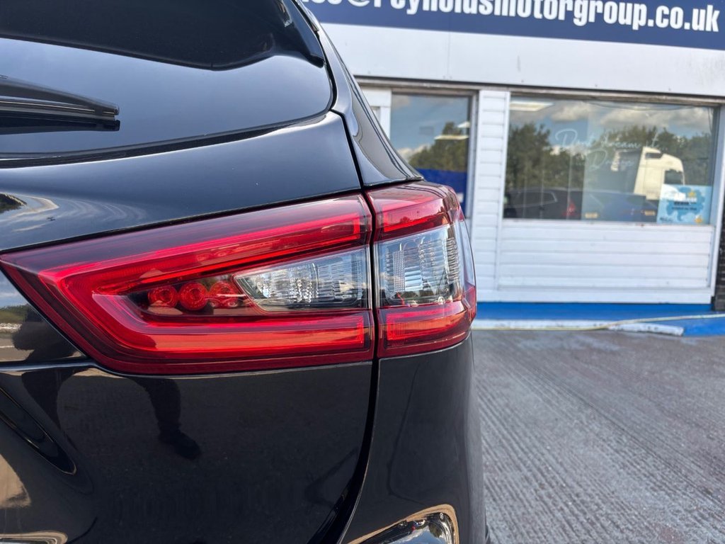 Used Nissan Qashqai 2018 for sale - 77383886: Photo 40