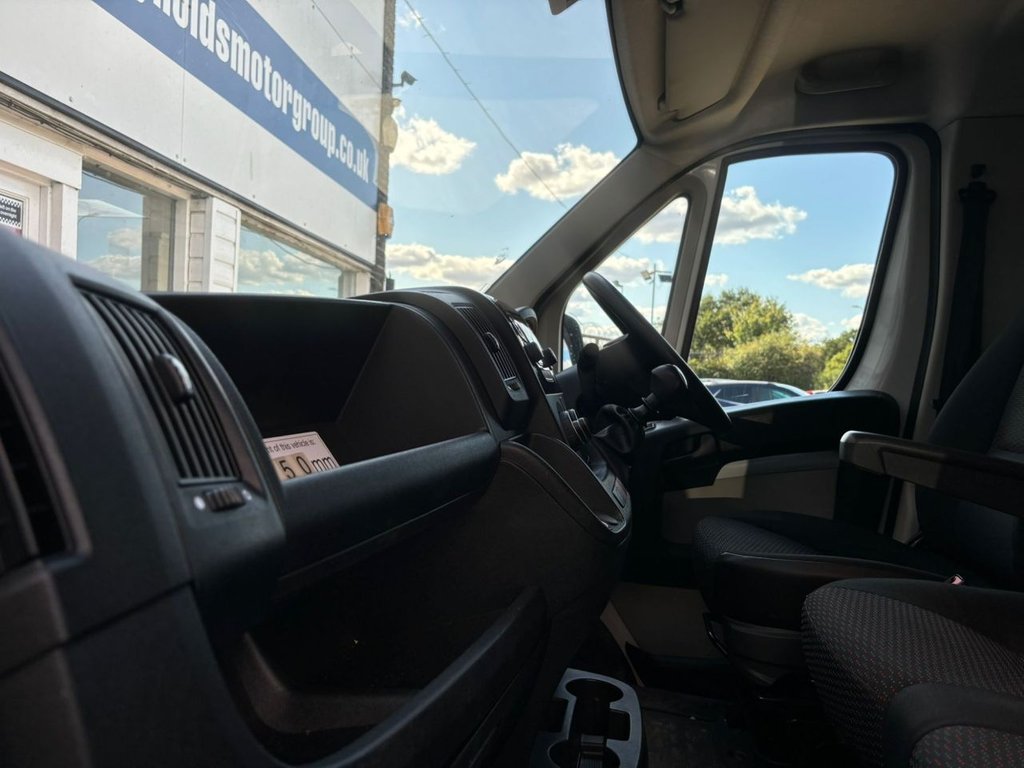 Vehicle 33