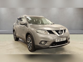 Used Nissan X-Trail 2017 for sale - 78256463: Photo