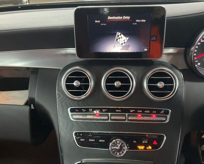 Used Mercedes-Benz C Class 2017 for sale - 77499502: Photo 2