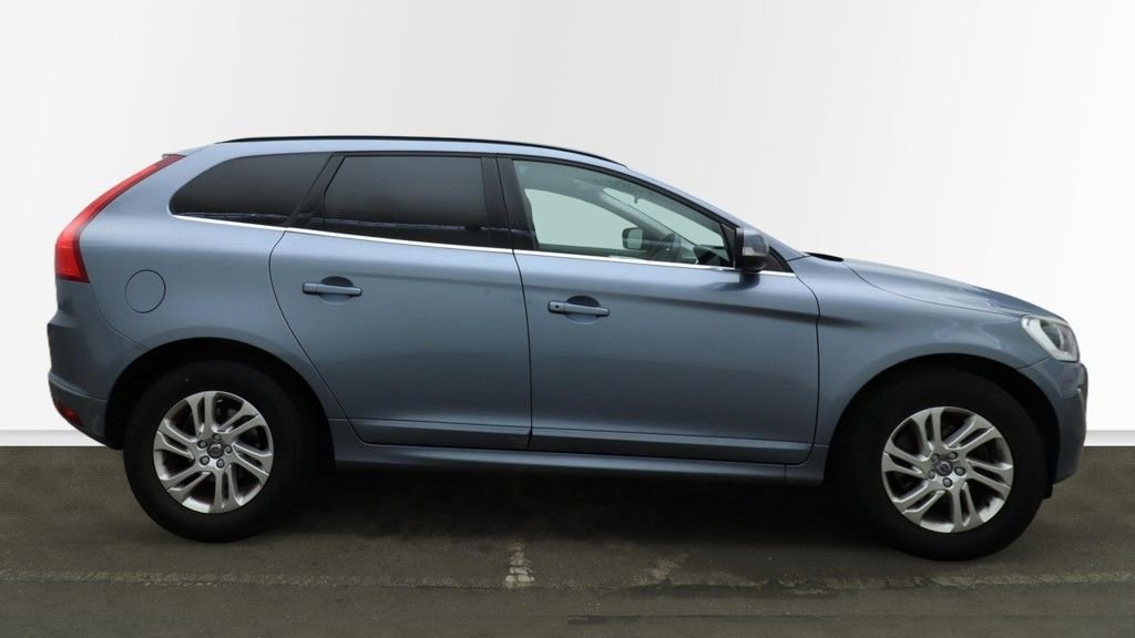 Used Volvo XC60 2017 for sale - 77355762: Photo 12