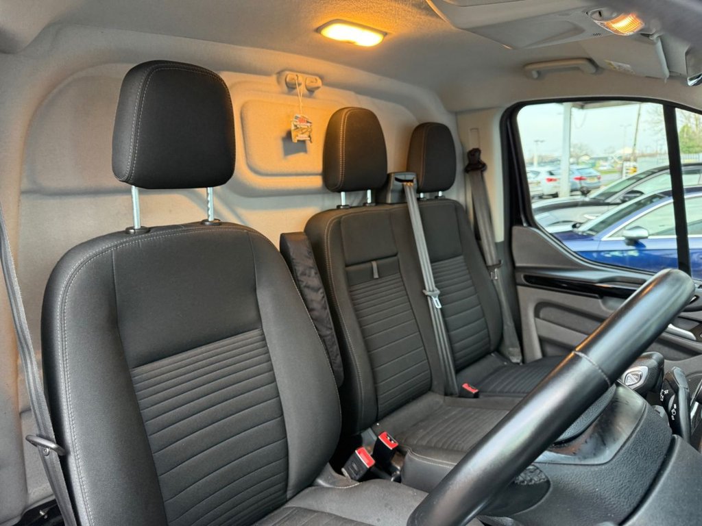 Used Ford Transit Custom 2022 for sale - 77250622: Photo 11
