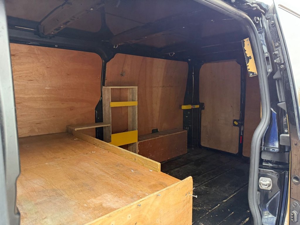 Used Ford Transit Custom 2022 for sale - 77250622: Photo 13