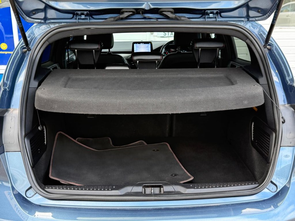 Used Ford Focus 2019 for sale - 76386662: Photo 15