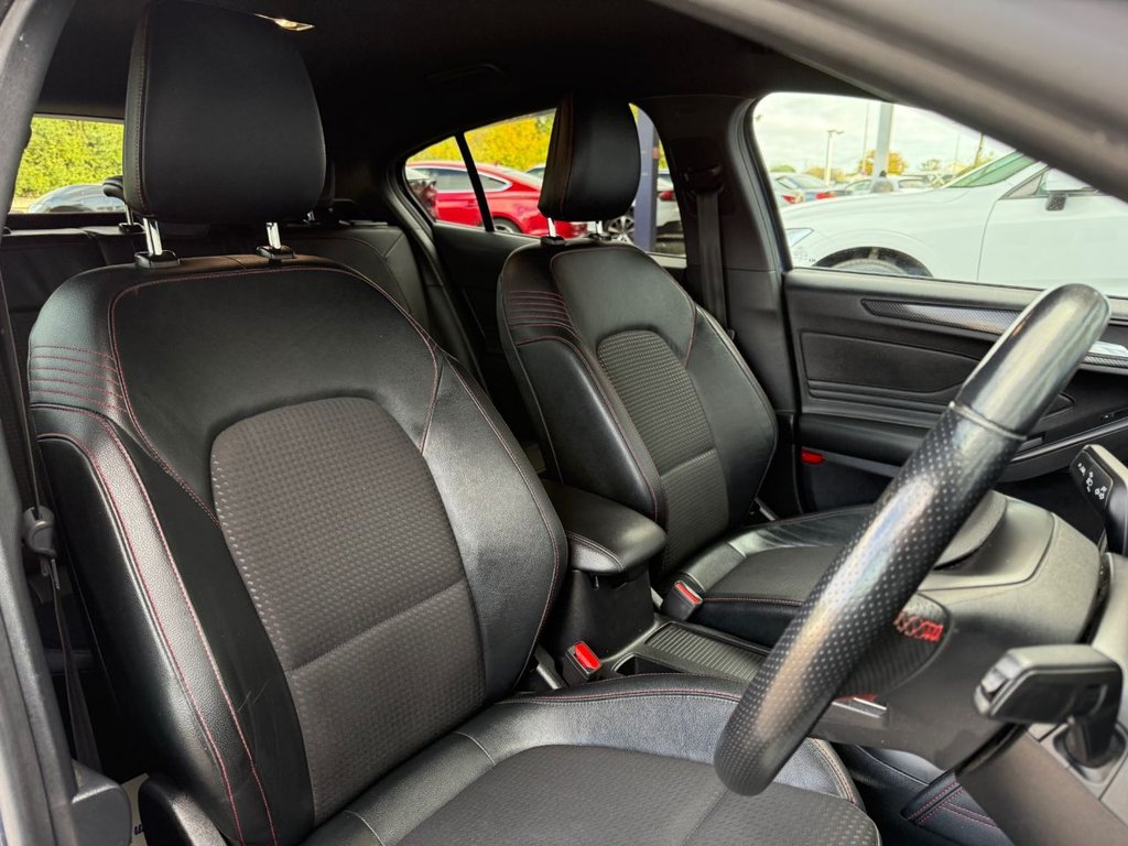 Used Ford Focus 2019 for sale - 76386662: Photo 3