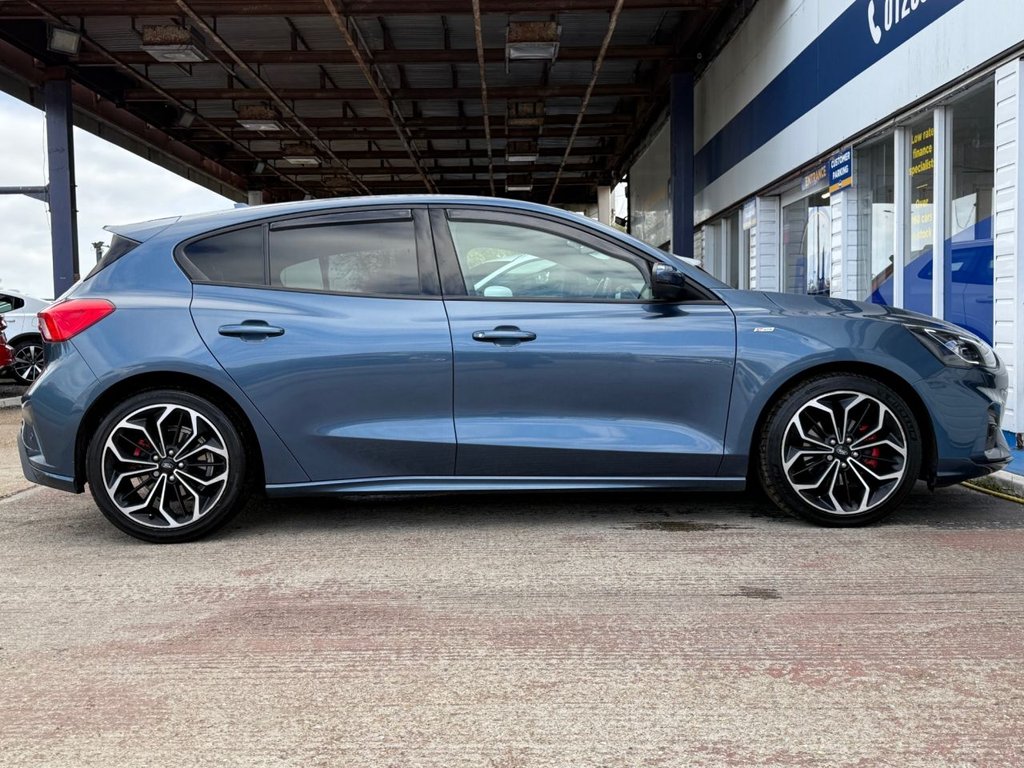 Used Ford Focus 2019 for sale - 76386662: Photo 9
