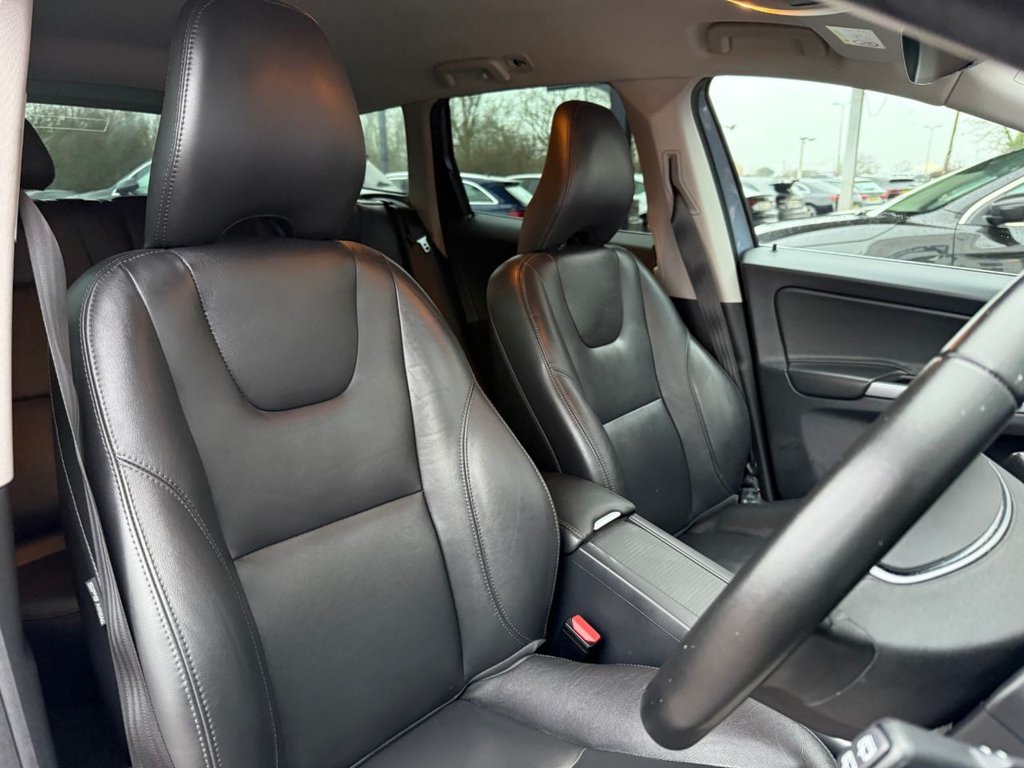 Used Volvo XC60 2017 for sale - 77719645: Photo 11