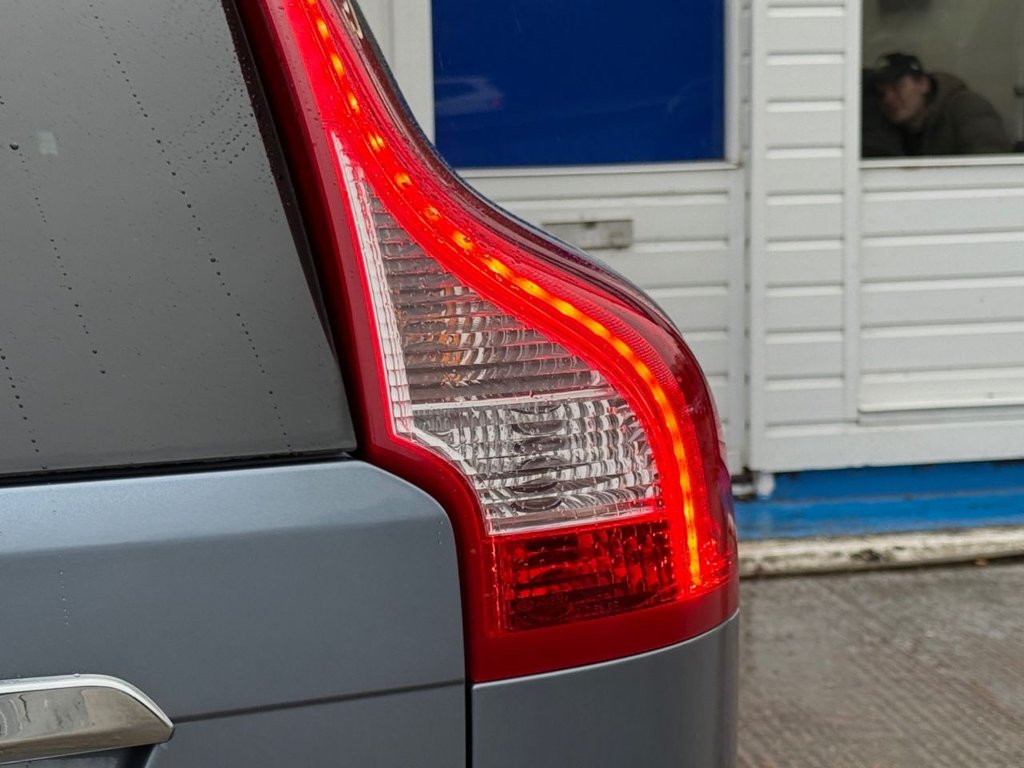 Used Volvo XC60 2017 for sale - 77719645: Photo 37