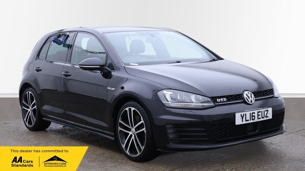 Used Volkswagen Golf 2016 for sale - 77133684: Photo 1