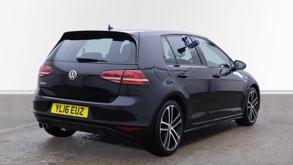 Used Volkswagen Golf 2016 for sale - 77133684: Photo 12