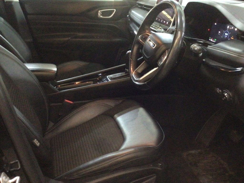 Used Jeep Compass 2023 for sale - 77121752: Photo 3