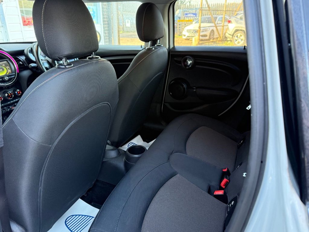 Used MINI Hatch 2018 for sale - 77088875: Photo 16