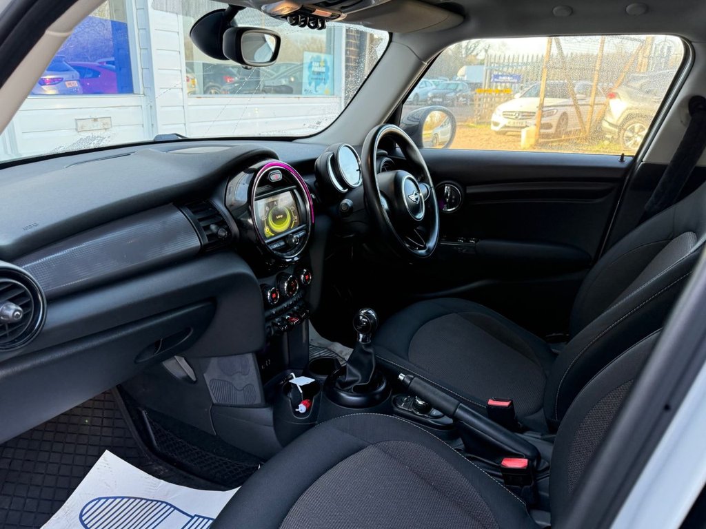 Used MINI Hatch 2018 for sale - 77088875: Photo 18