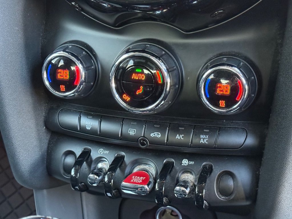 Used MINI Hatch 2018 for sale - 77088875: Photo 30