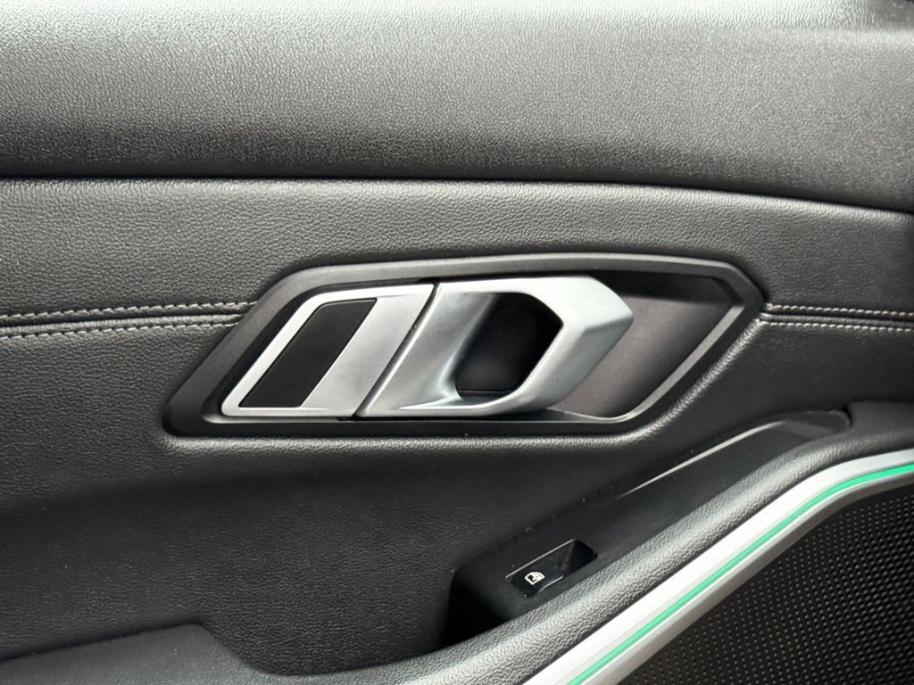 Used BMW 3 Series 2020 for sale - 77806015: Photo 30