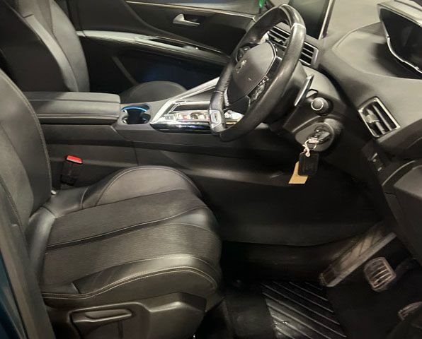 Used Peugeot 5008 2020 for sale - 76395727: Photo 3