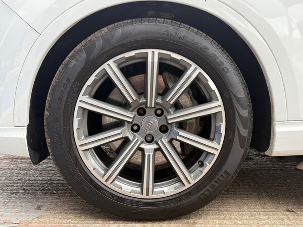 Used Audi Q7 2017 for sale - 76235516: Photo 21
