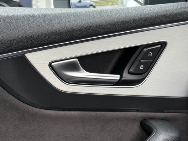 Used Audi Q7 2017 for sale - 76235516: Photo 37