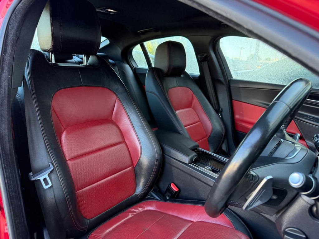 Used Jaguar XE 2017 for sale - 76385947: Photo 12