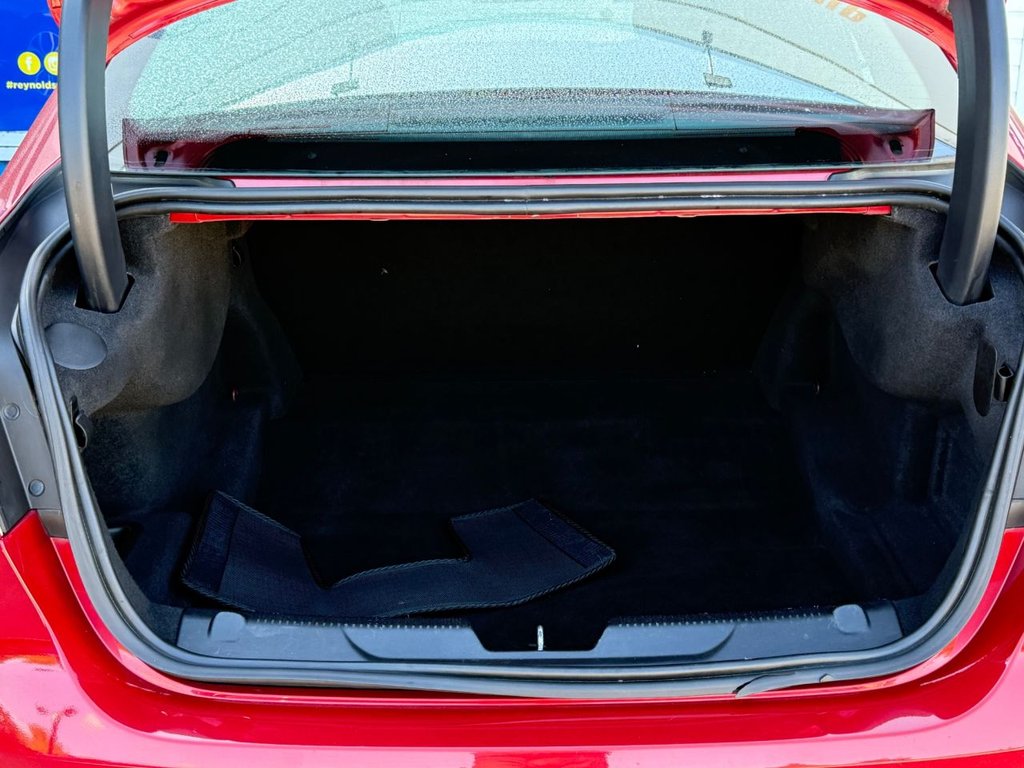 Used Jaguar XE 2017 for sale - 76385947: Photo 16