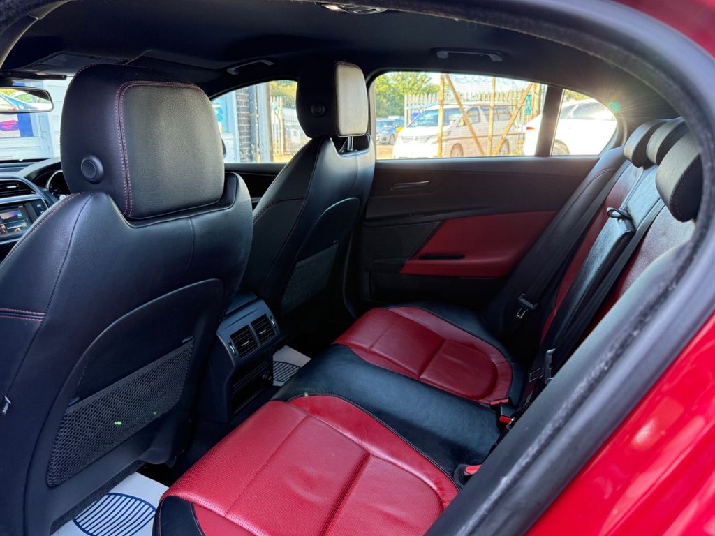 Used Jaguar XE 2017 for sale - 76385947: Photo 17