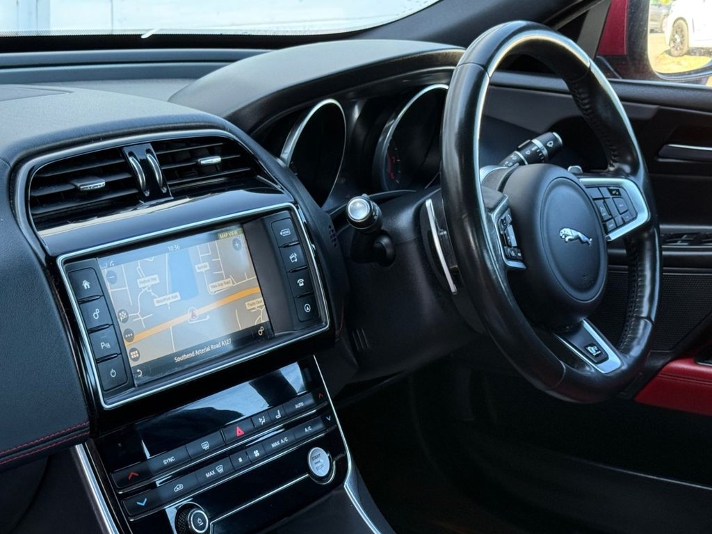 Used Jaguar XE 2017 for sale - 76385947: Photo 40