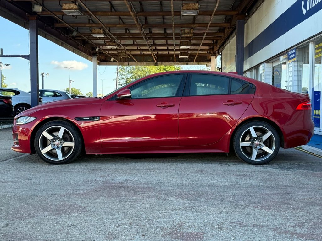 Used Jaguar XE 2017 for sale - 76385947: Photo 5