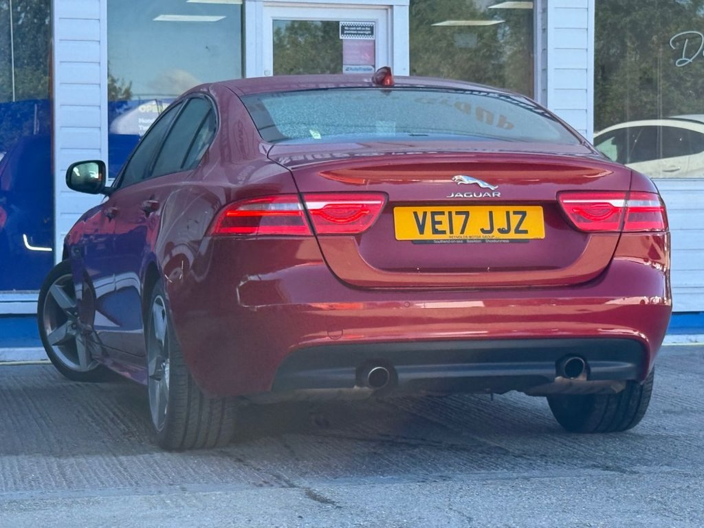 Used Jaguar XE 2017 for sale - 76385947: Photo 7
