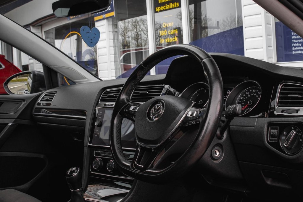Used Volkswagen Golf 2017 for sale - 77879740: Photo 12