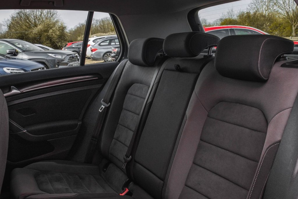 Used Volkswagen Golf 2017 for sale - 77879740: Photo 15