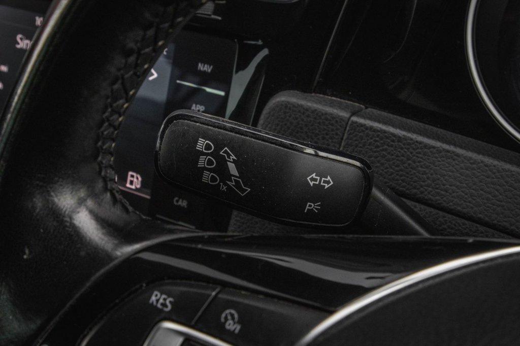 Used Volkswagen Golf 2017 for sale - 77879740: Photo 24