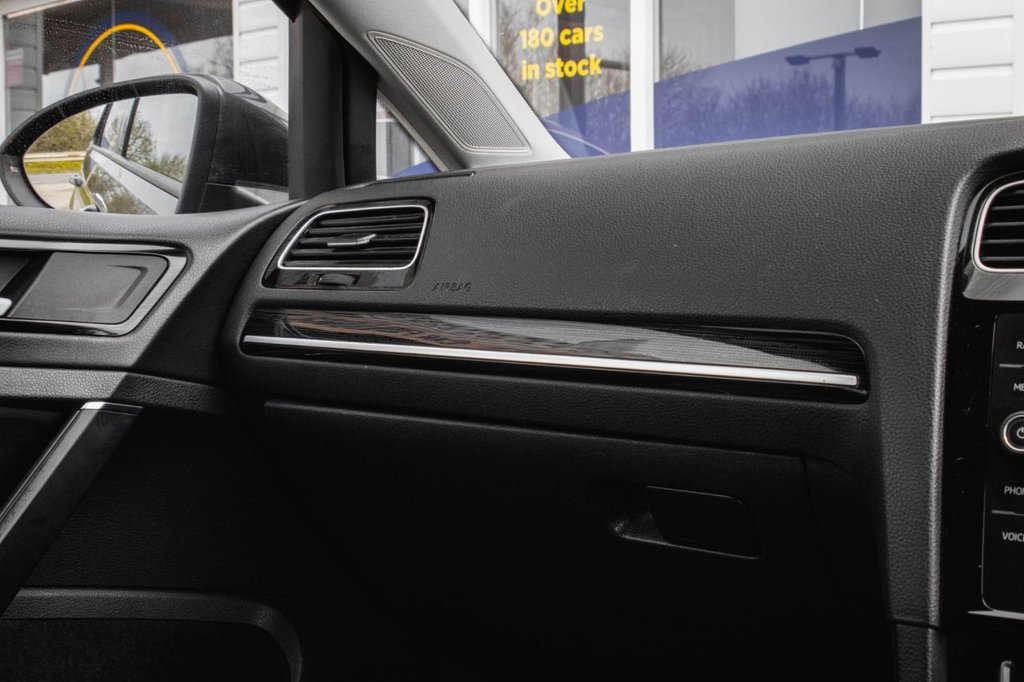 Used Volkswagen Golf 2017 for sale - 77879740: Photo 42