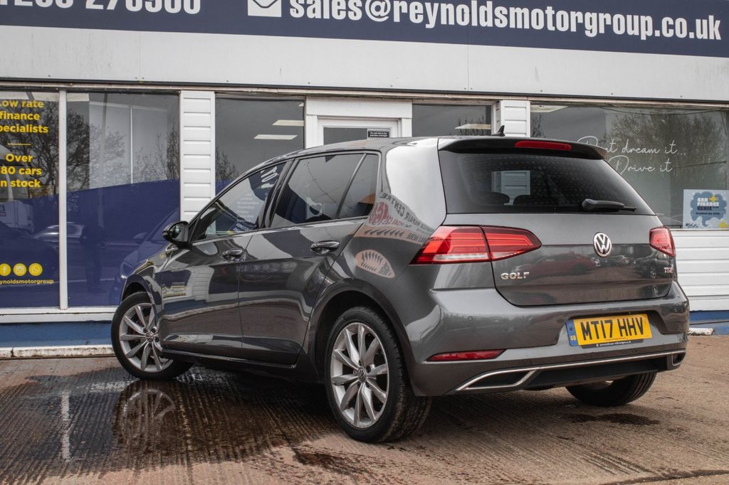 Used Volkswagen Golf 2017 for sale - 77879740: Photo 9