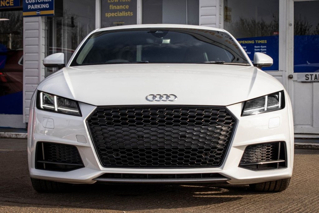 Used Audi TT 2015 for sale - 78029794: Photo 2