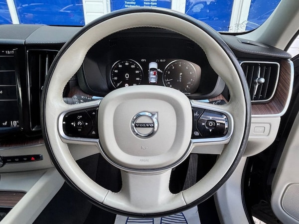 Used Volvo XC60 2019 for sale - 76080674: Photo 18