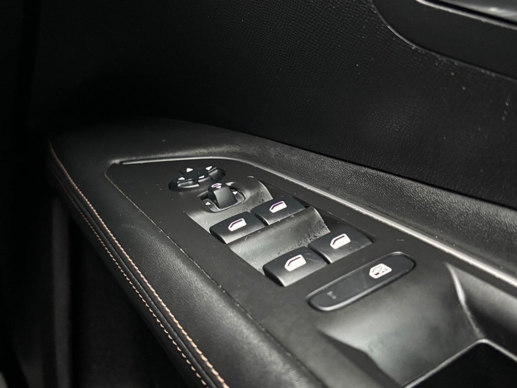 Used Peugeot 3008 2019 for sale - 77879769: Photo 32