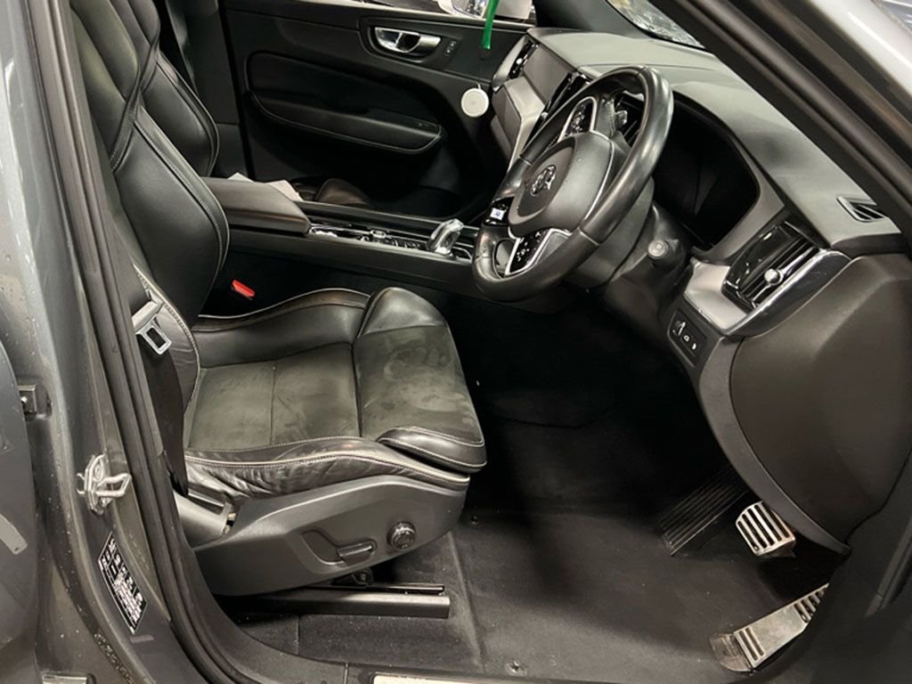 Used Volvo XC60 2019 for sale - 77327985: Photo 3